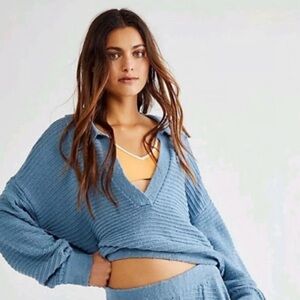 Free People Beach Carter Cropped Collar Sweater in Blue Women’s Size Medium